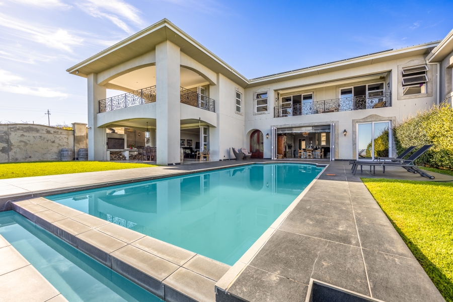Commercial Property for Sale in Stellenbosch Farms Western Cape